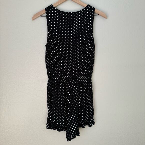 Forever 21 Women's Polka Dot Romper Tank V Neck Sleeveless Top Size Small - Picture 7 of 9